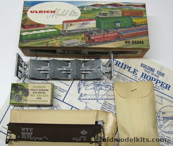 Ulrich HO New York Central (NYC) Functioning Triple Hopper  - Metal HO Craftsman Kit, TH8 plastic model kit